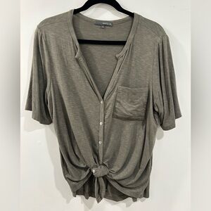 MATTY M Women's Front Tie Short Sleeve V-Neck Stretch T-Shirt Top